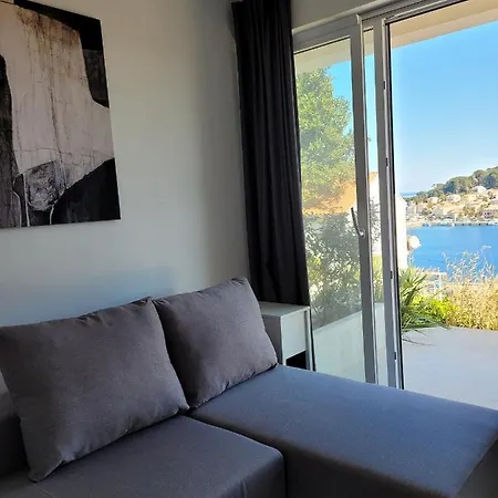 Design 1ˇˇˇˇ Apartman Mali Lošinj