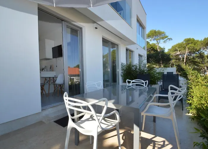 Design 1ˇˇˇˇ * Mali Lošinj