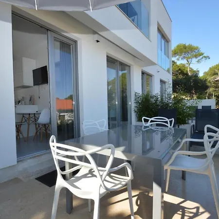 Design 1ˇˇˇˇ * Mali Lošinj